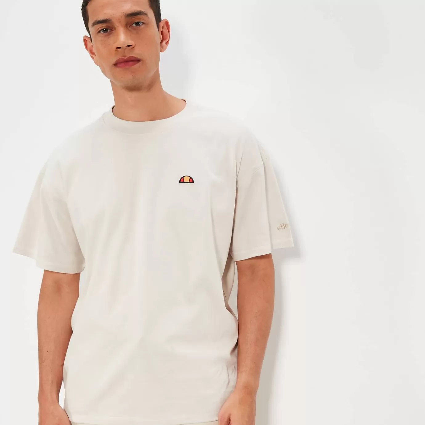 Ellesse T-shirts-Men's Balatro Tee Beige