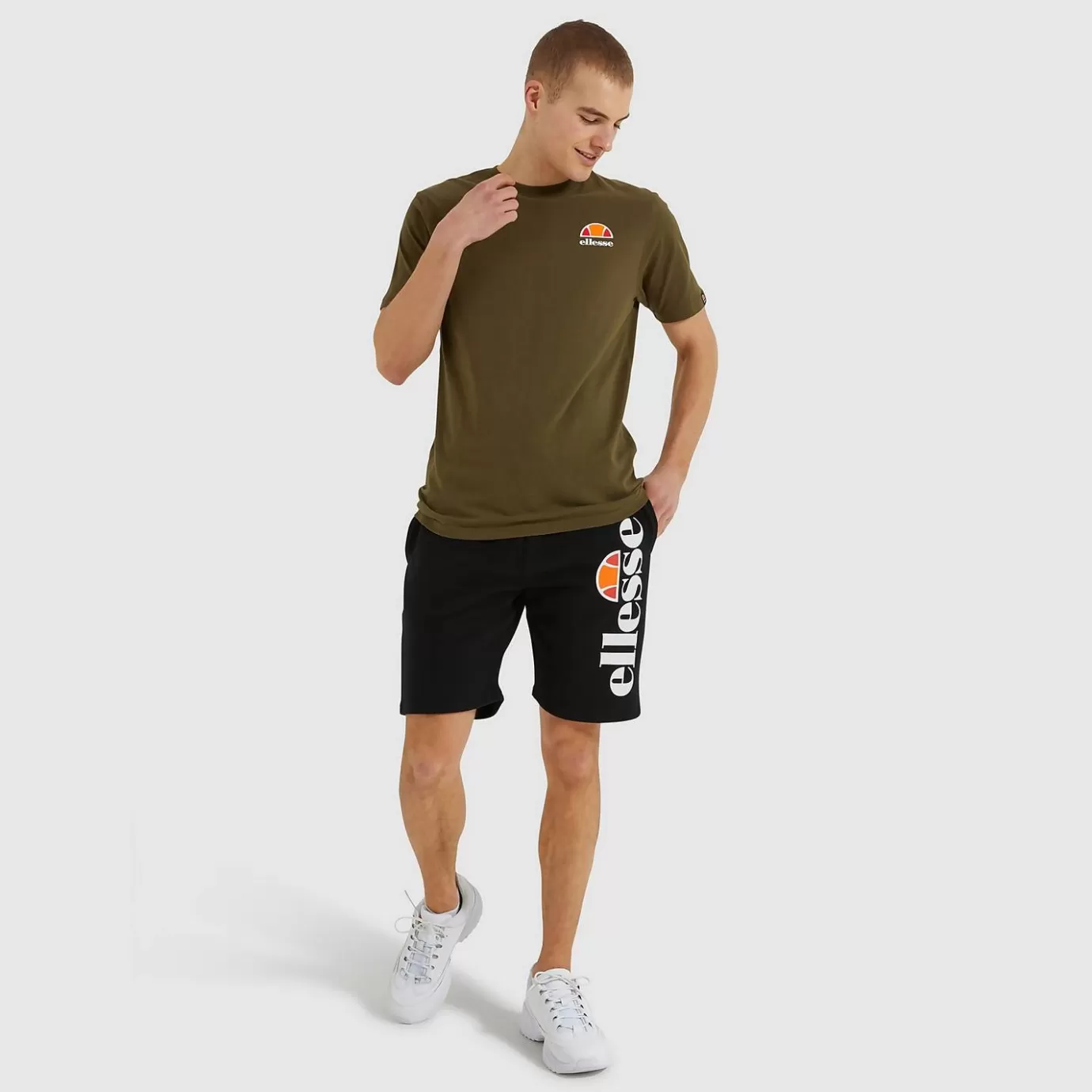 Ellesse Festival Looks | Ellesse ICONS | Shorts | All Clothing-Men's Bossini Fleece Shorts Black