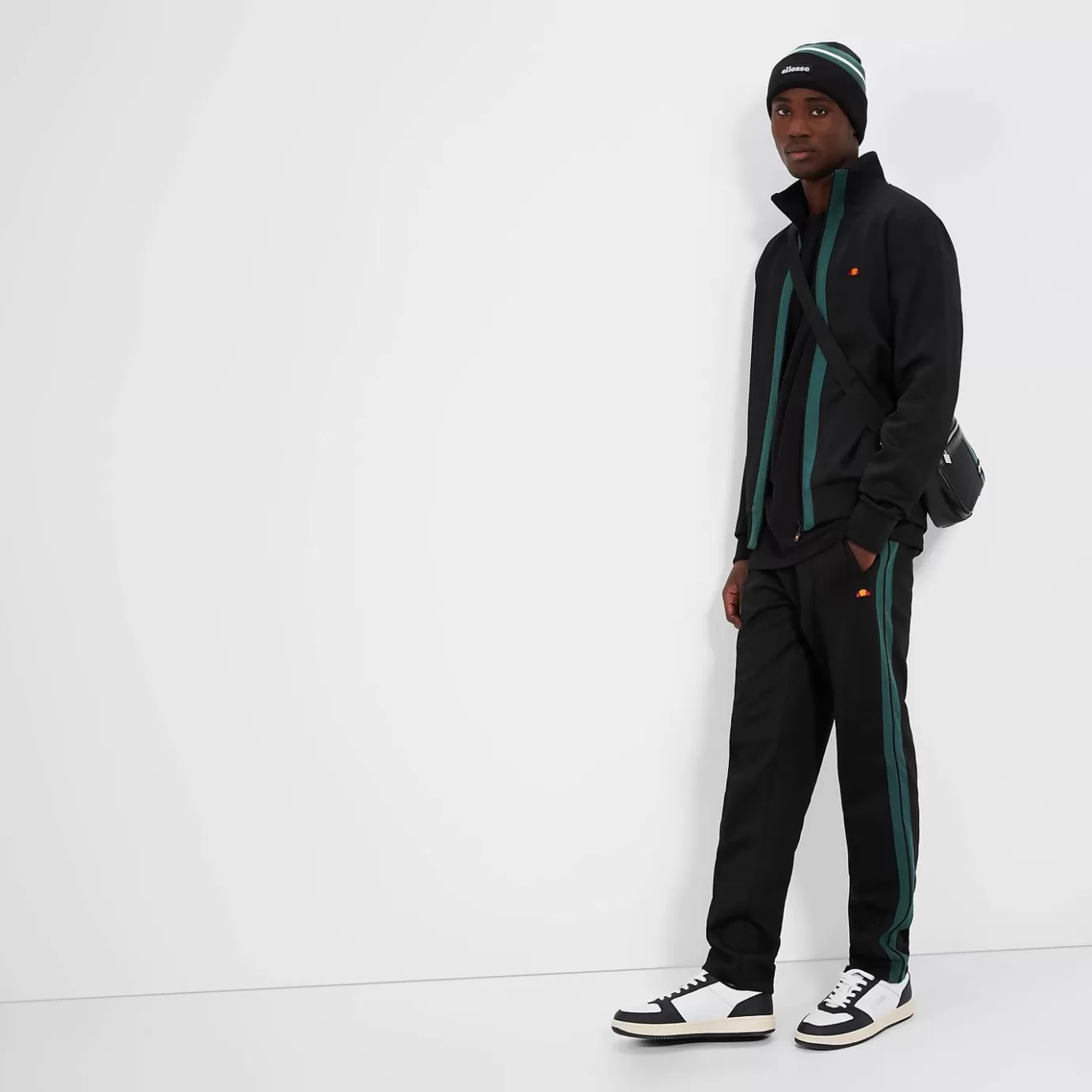 Ellesse Sartoria | Tracksuits-Men's Luxor Track Pant Black