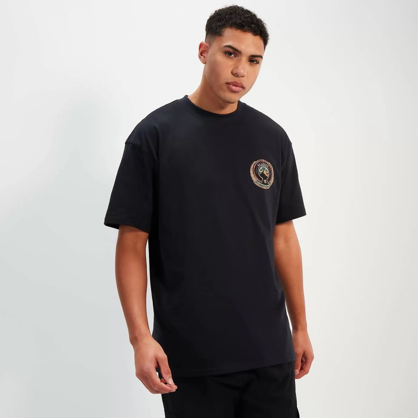 Ellesse T-shirts-Men's Medallio Tee Black