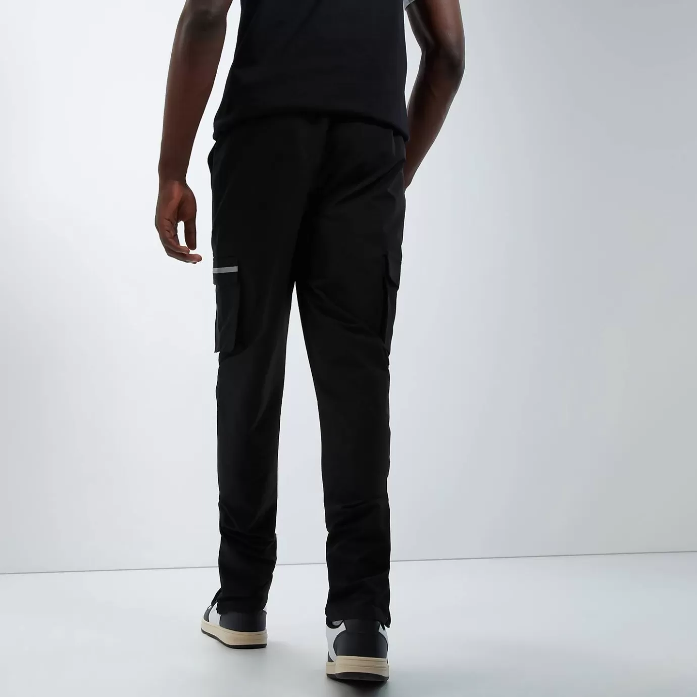 Ellesse Joggers | All Clothing-Men's Naos Cargo Pant Black