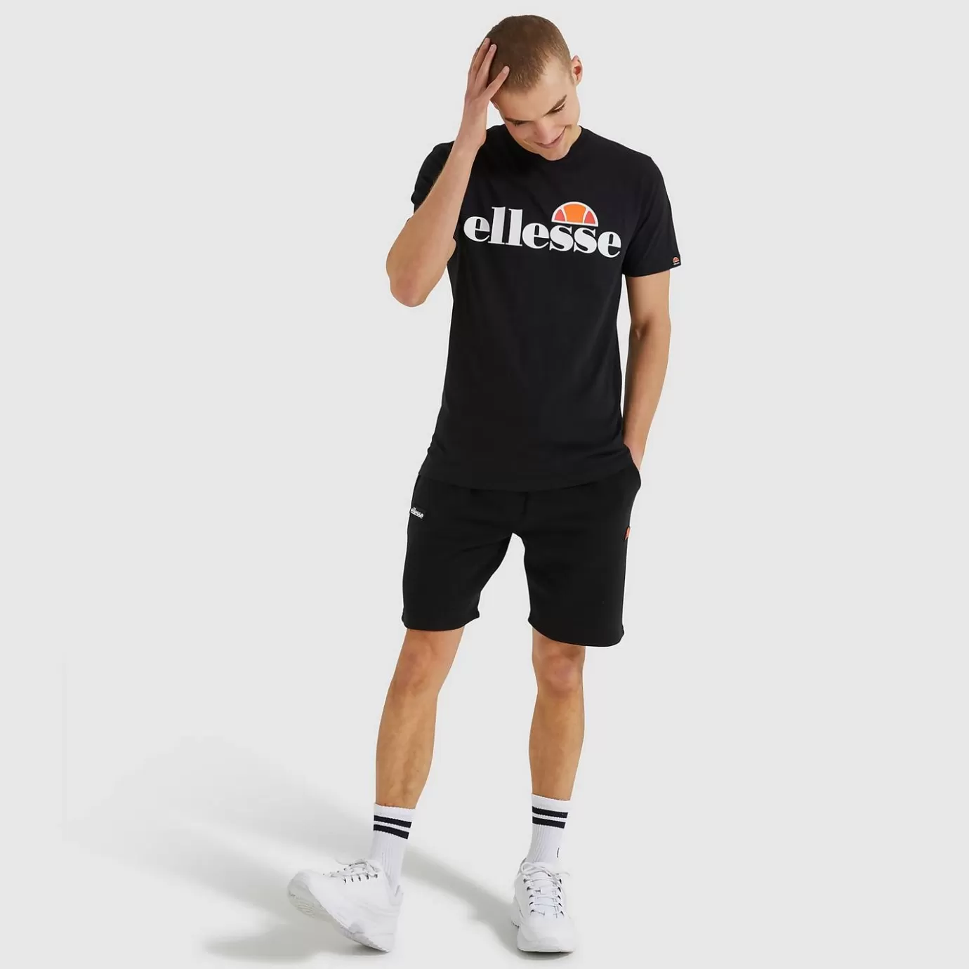 Ellesse Festival Looks | Ellesse ICONS | T-shirts | All Clothing-Men's SL Prado T-Shirt Black